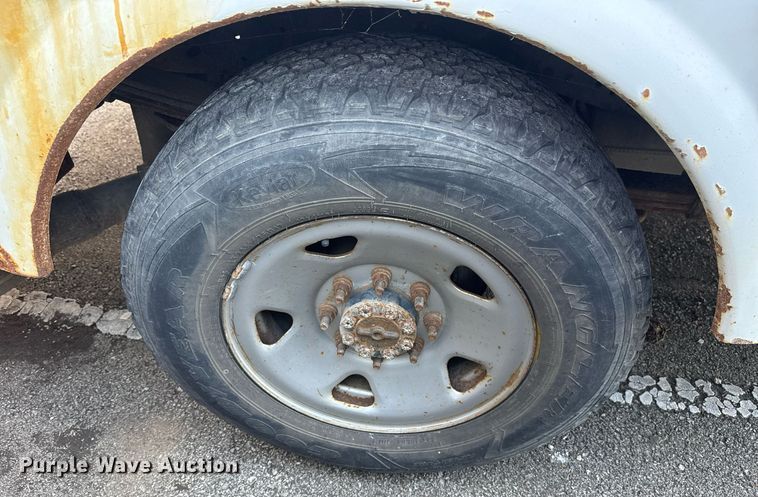 image for item NO9660 2008 Ford F250 Super Duty utility bed pickup truck