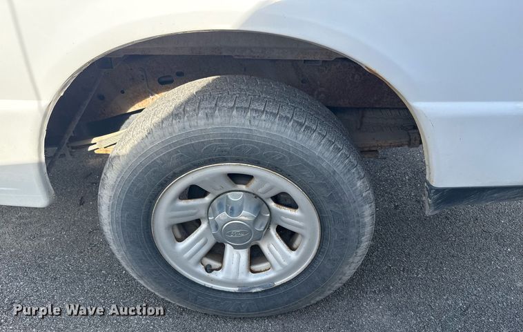 image for item NO9664 2010 Ford Ranger pickup truck