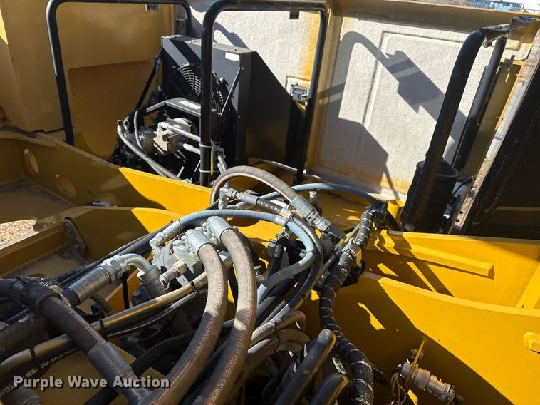 image for item NO9668 2014 Gradall XL 3100  wheeled excavator