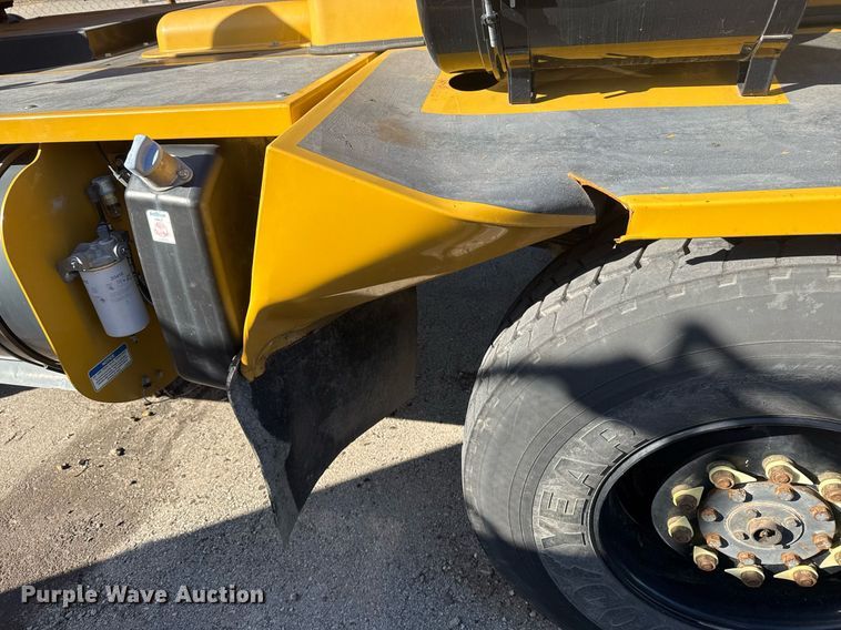 image for item NO9668 2014 Gradall XL 3100  wheeled excavator