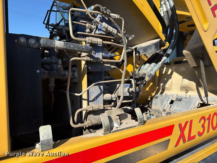 image for item NO9668 2014 Gradall XL 3100  wheeled excavator