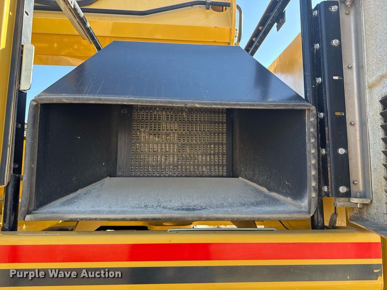 image for item NO9668 2014 Gradall XL 3100  wheeled excavator