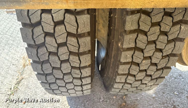 image for item NO9668 2014 Gradall XL 3100  wheeled excavator