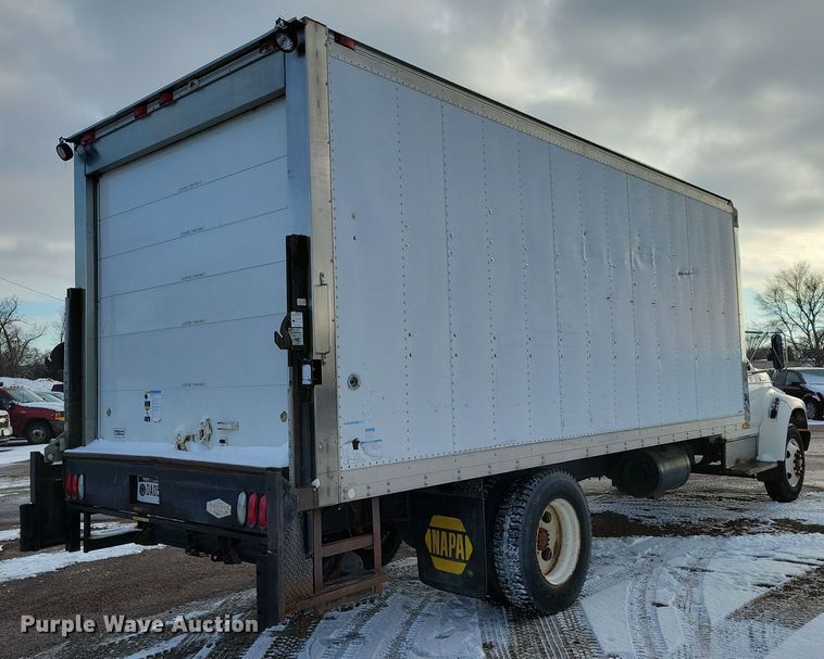image for item OH9499 1996 Ford F700 refrigerated truck