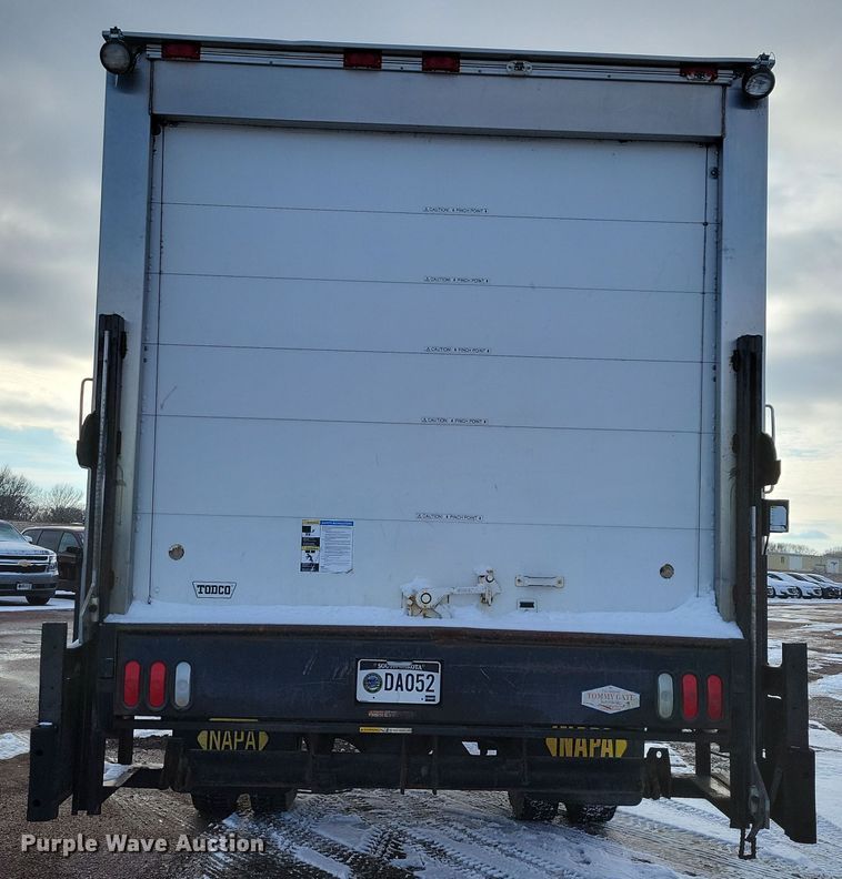 image for item OH9499 1996 Ford F700 refrigerated truck
