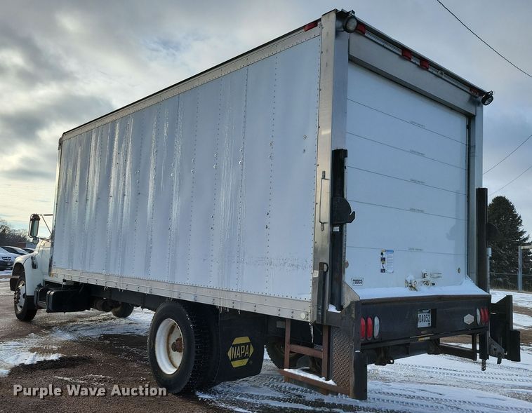 image for item OH9499 1996 Ford F700 refrigerated truck