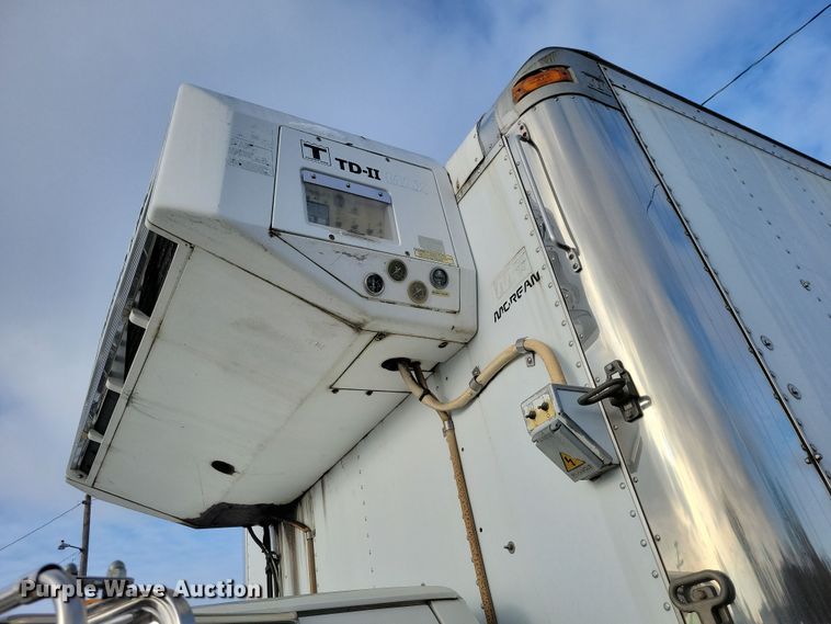 image for item OH9499 1996 Ford F700 refrigerated truck