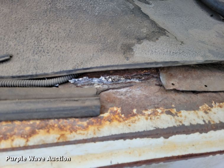 image for item OH9499 1996 Ford F700 refrigerated truck