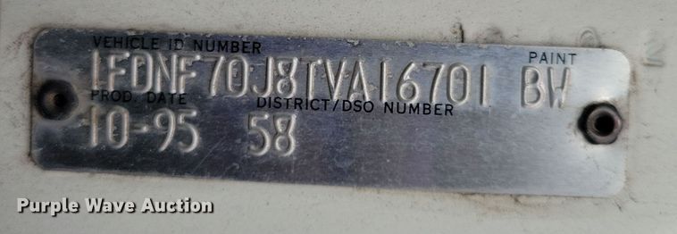 image for item OH9499 1996 Ford F700 refrigerated truck