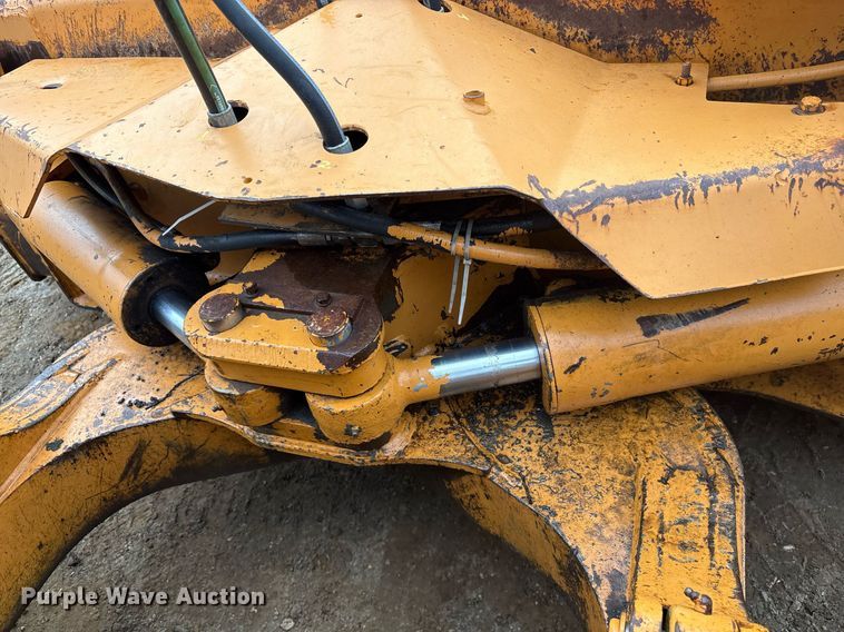 image for item OK9548 1989 Case 850D Longtrack dozer
