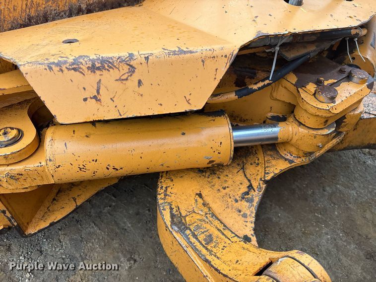 image for item OK9548 1989 Case 850D Longtrack dozer
