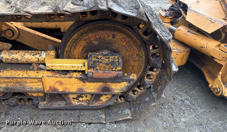 image for item OK9548 1989 Case 850D Longtrack dozer