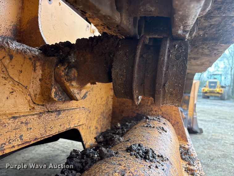 image for item OK9548 1989 Case 850D Longtrack dozer