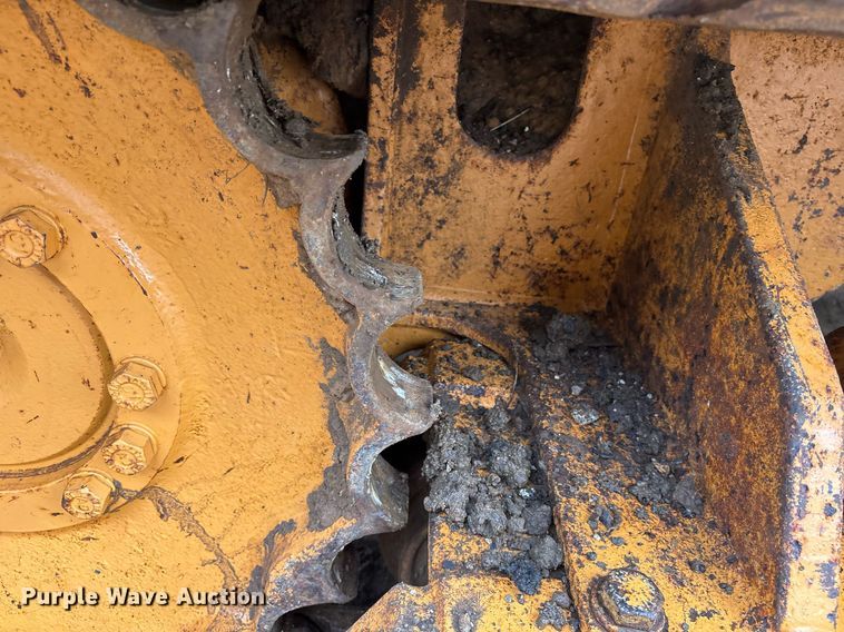 image for item OK9548 1989 Case 850D Longtrack dozer