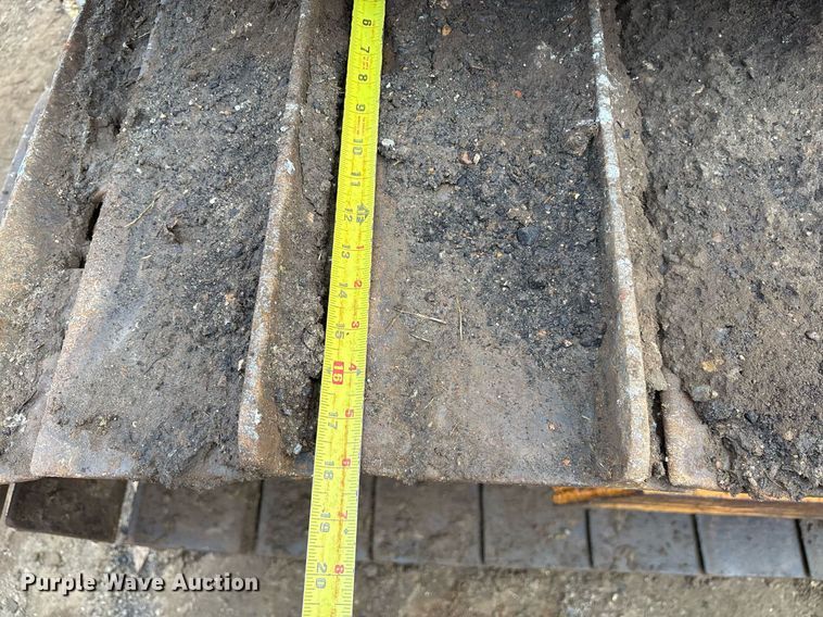 image for item OK9548 1989 Case 850D Longtrack dozer