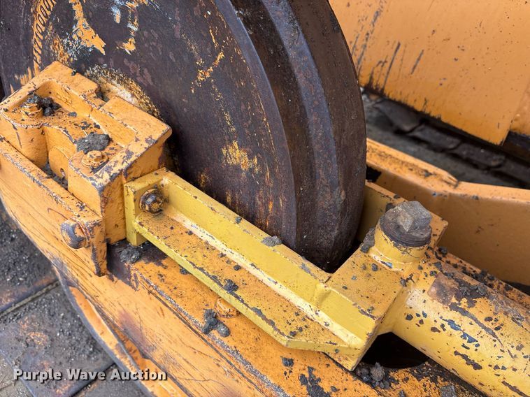 image for item OK9548 1989 Case 850D Longtrack dozer