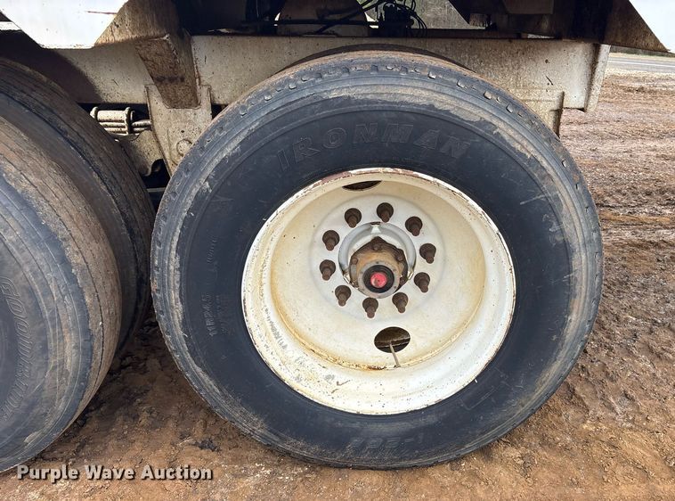 image for item OK9549 2009 CPS SBD40 bottom dump trailer