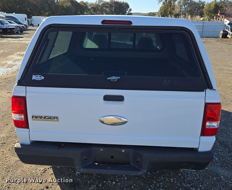 image for item YA0317 2006 Ford Ranger SuperCab pickup truck