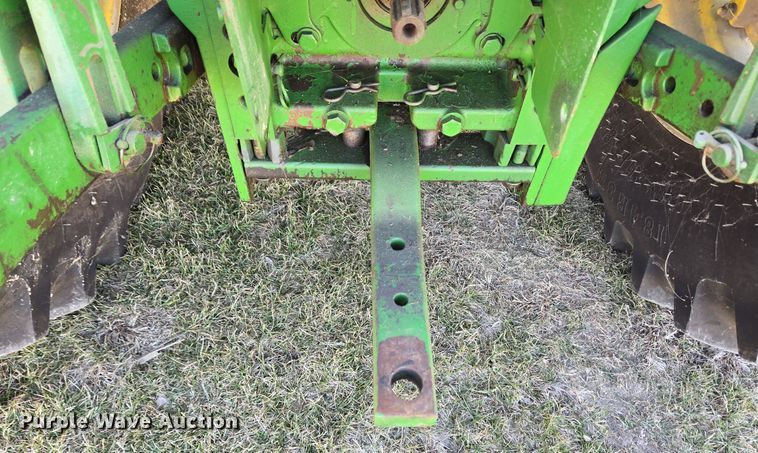 image for item DH9793 2002 John Deere 6420 MFWD tractor