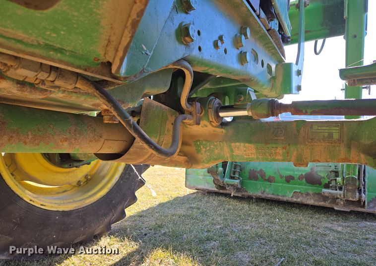 image for item DH9793 2002 John Deere 6420 MFWD tractor