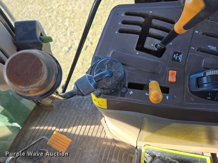 image for item DH9793 2002 John Deere 6420 MFWD tractor