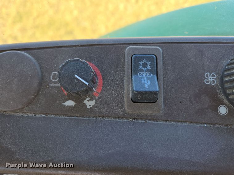 image for item DH9793 2002 John Deere 6420 MFWD tractor