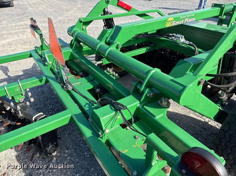 image for item DJ0846 2022 Great Plains 1000TM Turbo-Max vertical tillage