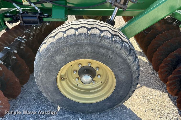 image for item DJ0846 2022 Great Plains 1000TM Turbo-Max vertical tillage