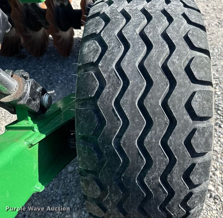 image for item DJ0846 2022 Great Plains 1000TM Turbo-Max vertical tillage