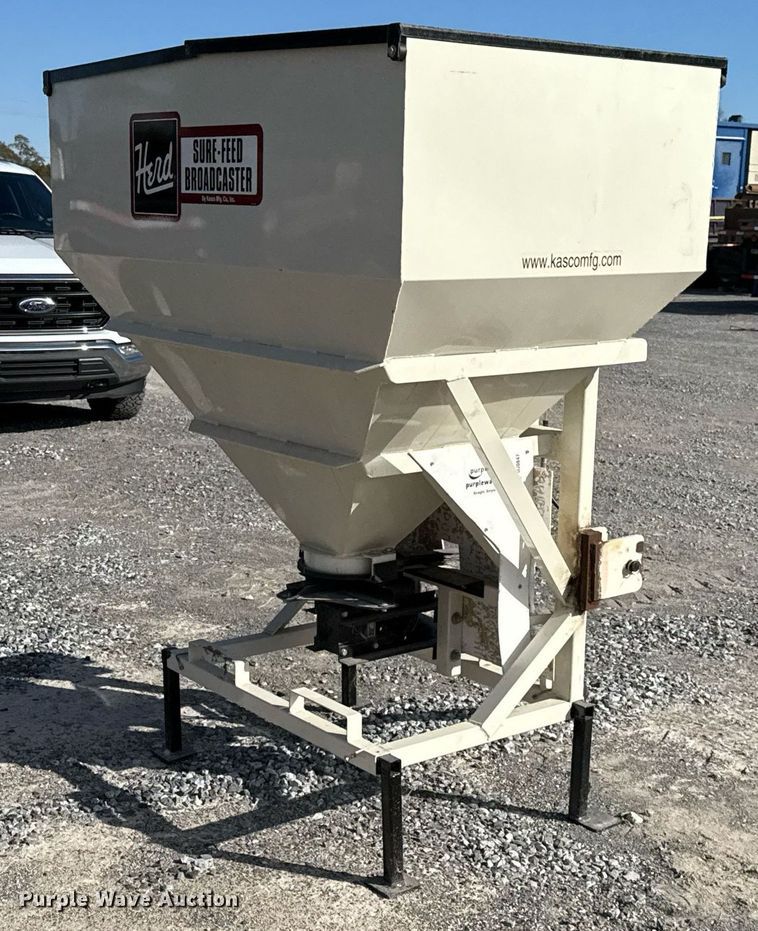 image for item DJ0847 Herd 2440 broadcast spreader