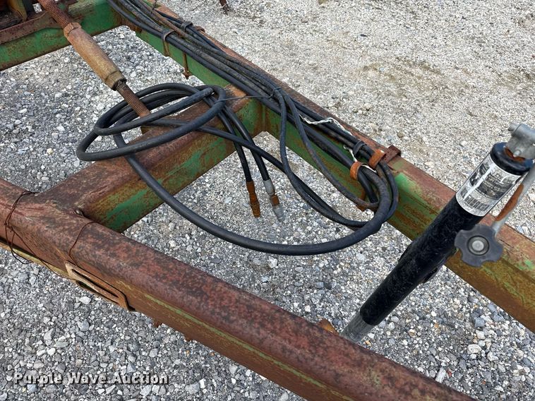 image for item DJ0848 John Deere 980 field cultivator