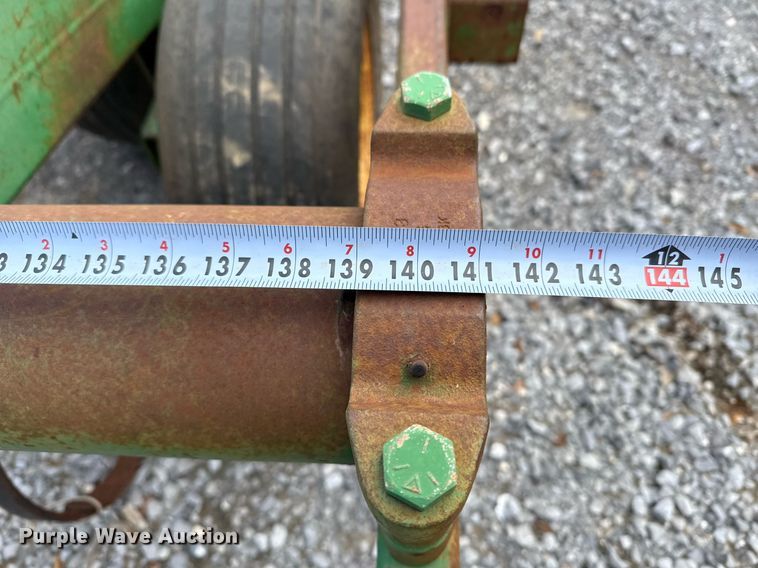 image for item DJ0848 John Deere 980 field cultivator