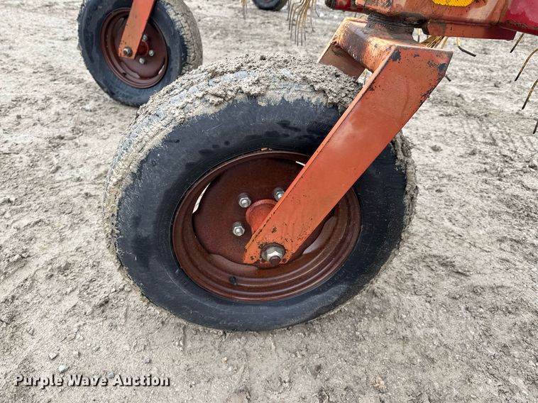 image for item DO0296 Sitrex MK-16 hay rake