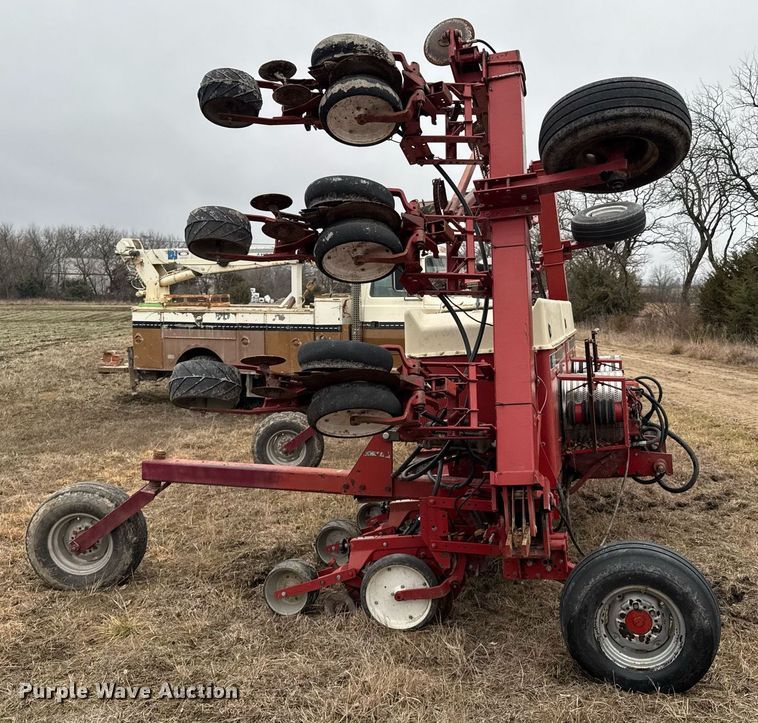 image for item DO0297 Case 900 planter