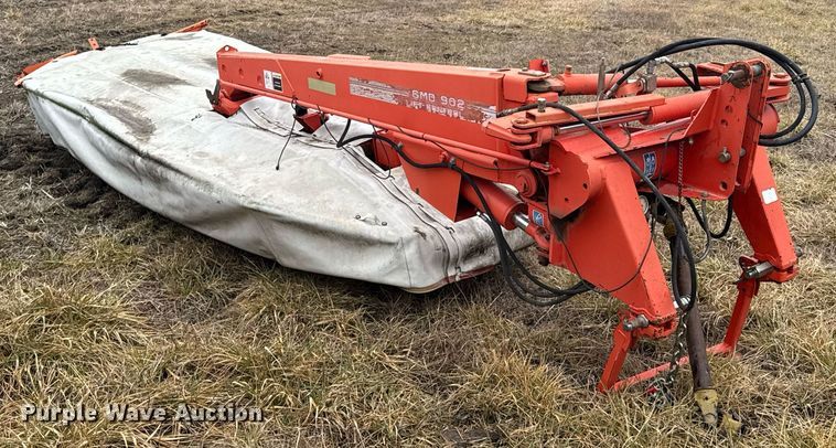 image for item DO0304 Kuhn GMD902 disc mower