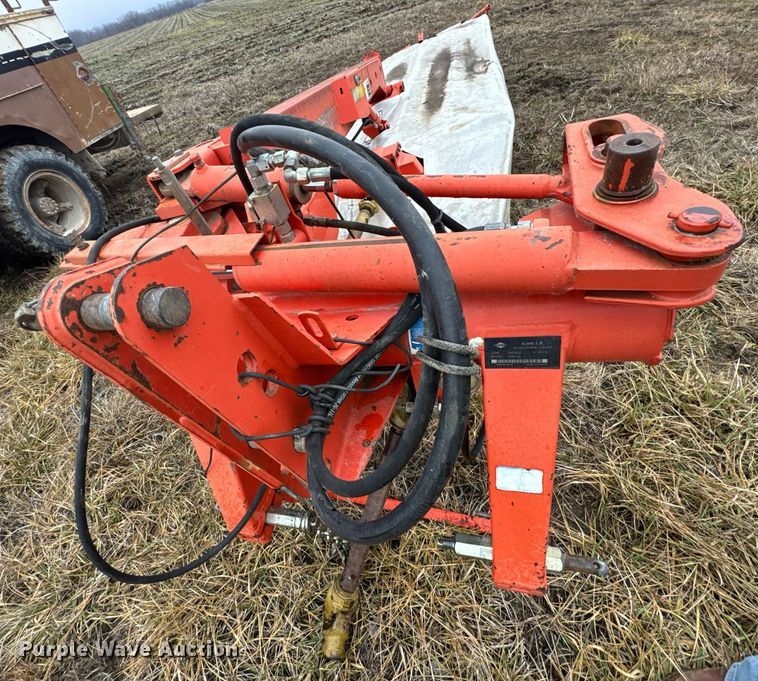 image for item DO0304 Kuhn GMD902 disc mower