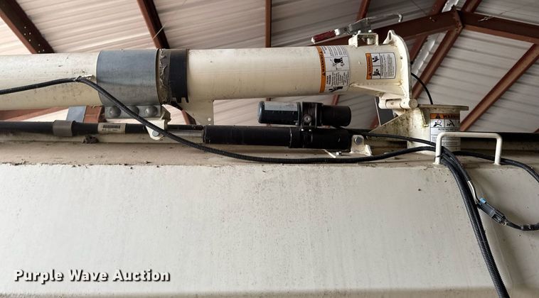 image for item DO0310 Meridian 225 RST seed tender