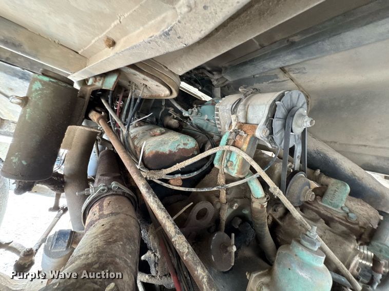 image for item DO0538 1970 GMC grain truck