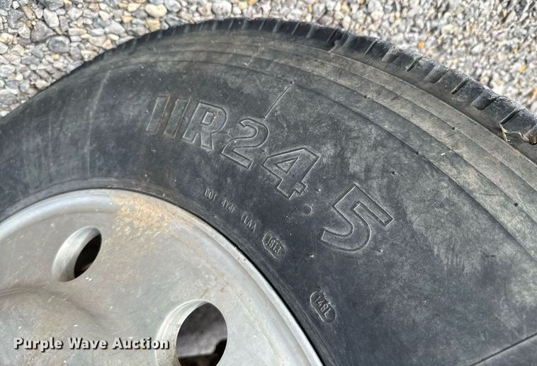 image for item DO0538 1970 GMC grain truck