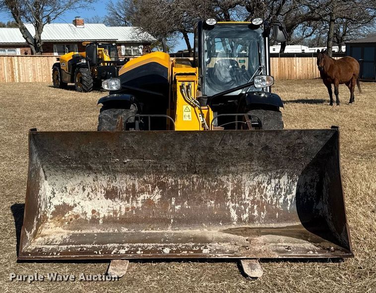 image for item DO2665 2014 JCB 527-58 AG telehandler