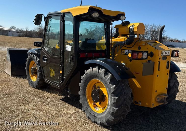 image for item DO2665 2014 JCB 527-58 AG telehandler