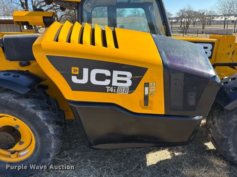 image for item DO2665 2014 JCB 527-58 AG telehandler
