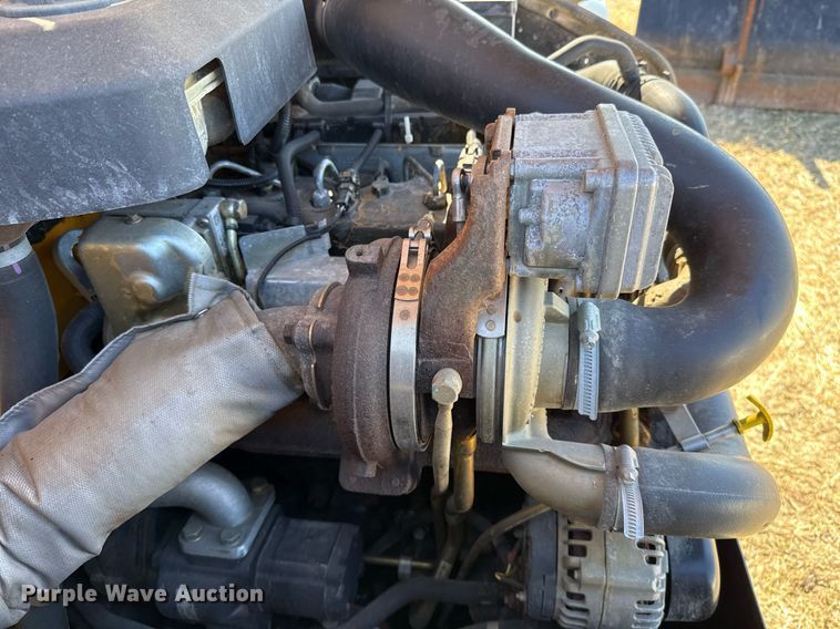 image for item DO2665 2014 JCB 527-58 AG telehandler