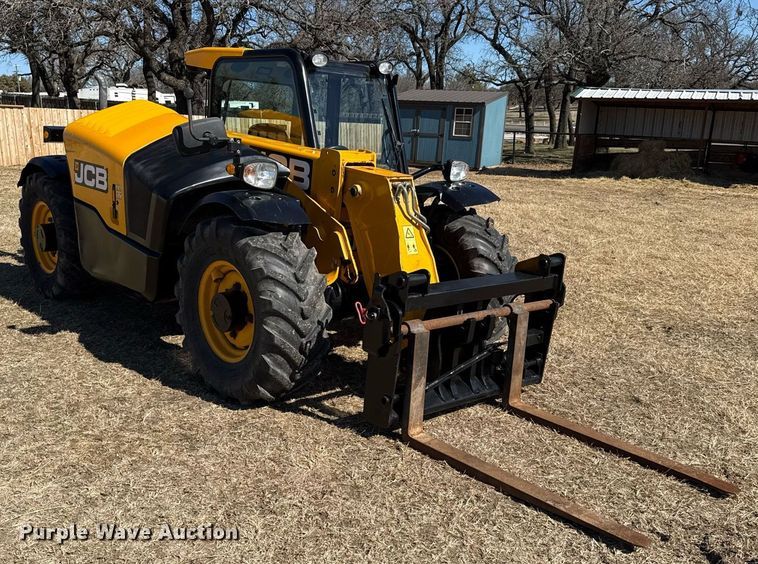 image for item DO2666 2014 JCB 527-58 AG telehandler
