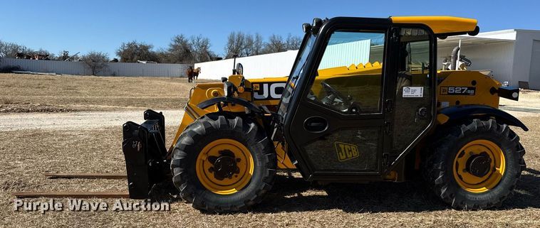 image for item DO2666 2014 JCB 527-58 AG telehandler