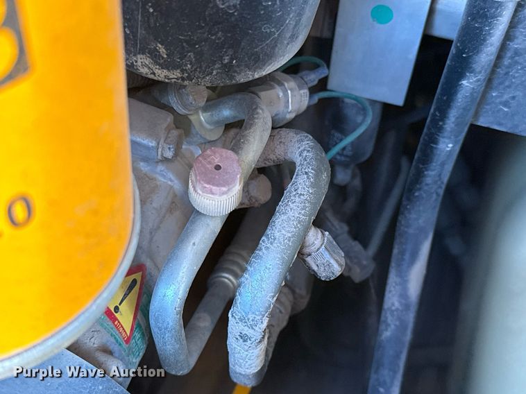 image for item DO2666 2014 JCB 527-58 AG telehandler