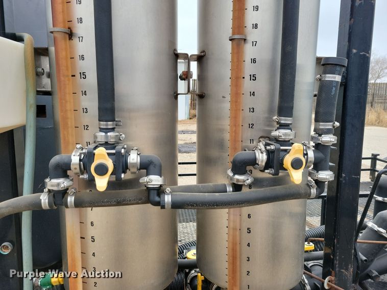 image for item DP5687 2014 JD Skiles Co. chemical mixing trailer