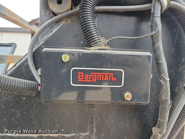 image for item DP5687 2014 JD Skiles Co. chemical mixing trailer