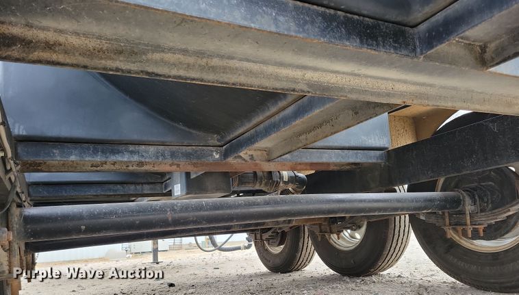 image for item DP5687 2014 JD Skiles Co. chemical mixing trailer