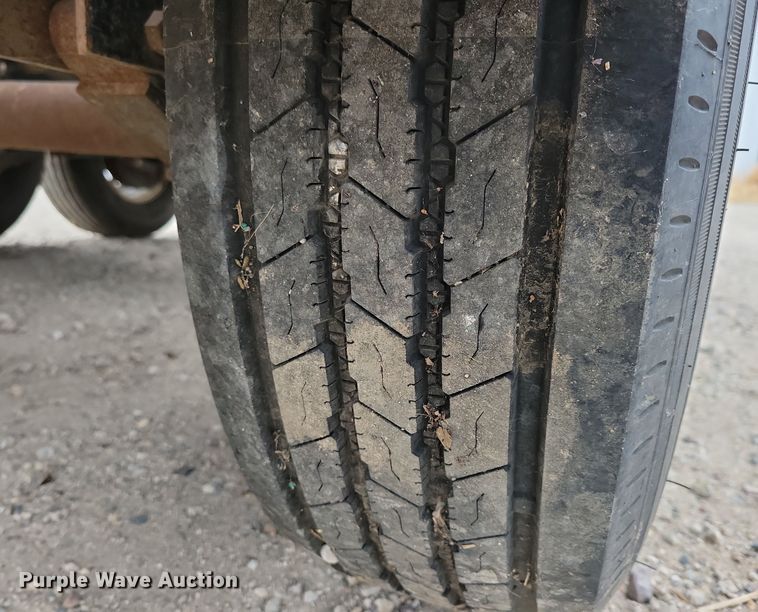 image for item DP5687 2014 JD Skiles Co. chemical mixing trailer